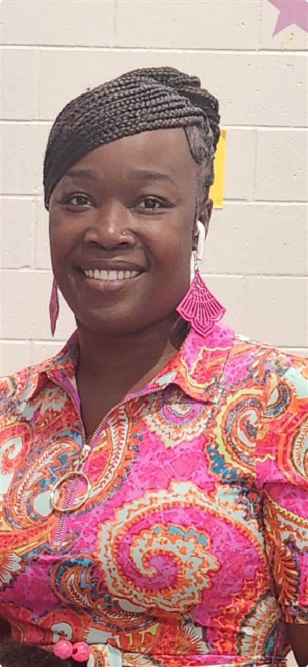 Mrs. Roy 1st grade teacher